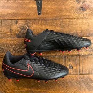 NIKE Tiempo Cleats